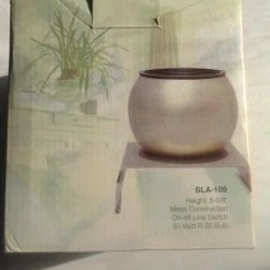 Bargainwizz Grandrich Adjustable Eyeball Lamp